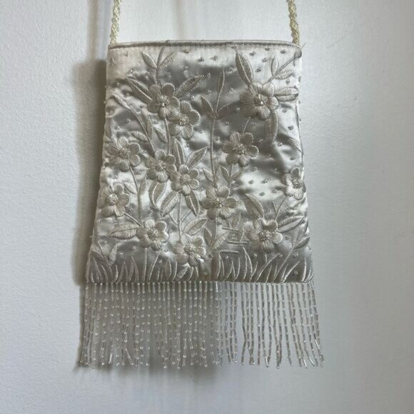 Vintage Handmade White Beaded Floral Fringe Boho Crossbody Bag Purse Bridal - Picture 15 of 16